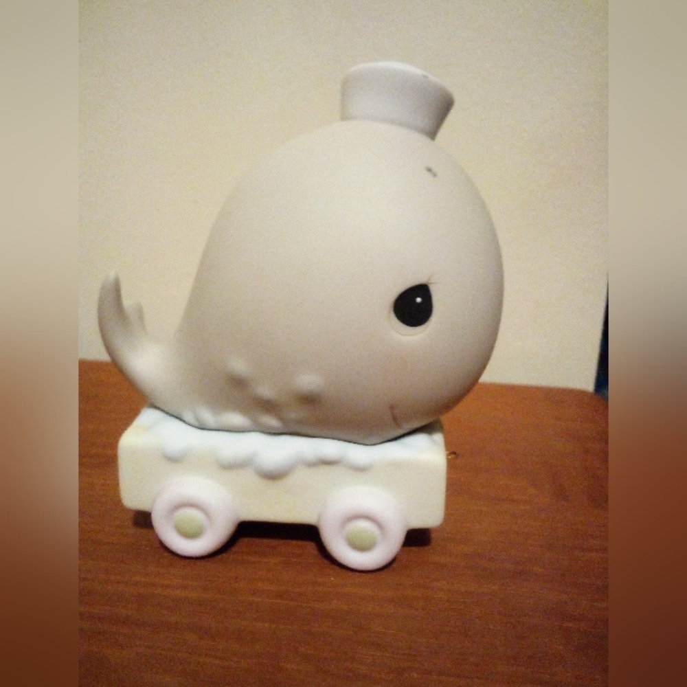 Precious Moments Birthday Train Figurine Whale 10 May Your Birthday Be Mammoth